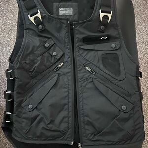 Oakley AP Tactical Vest SUPER RARE VINTAGE - Excellent Condition L / XL
